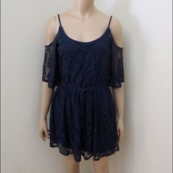 Hollister Dress - Picture 2 of 2